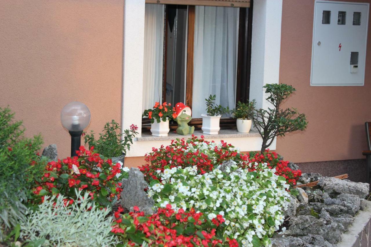 Tutnovo 13 Rijeka Exterior foto